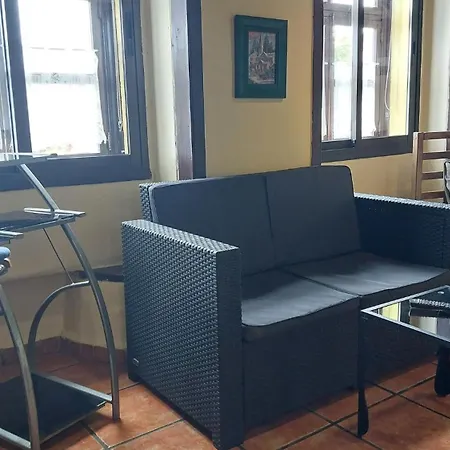 Small 15m For Young People With Sea View Apartament Icod De Los Vinos